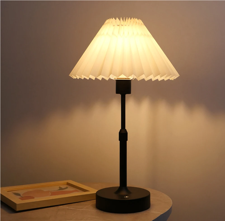 Pointed Pleated Fabric Lamp