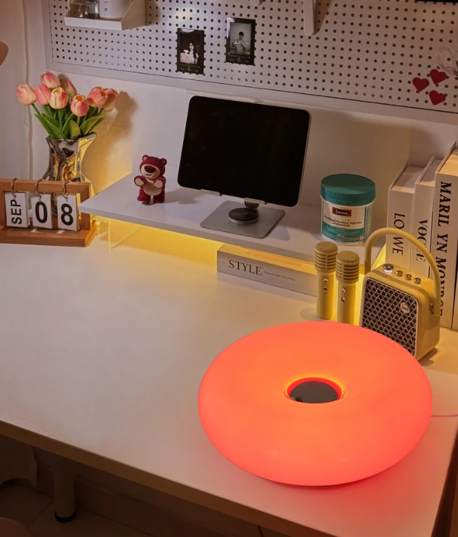 BauGlow Donut Table Lamp